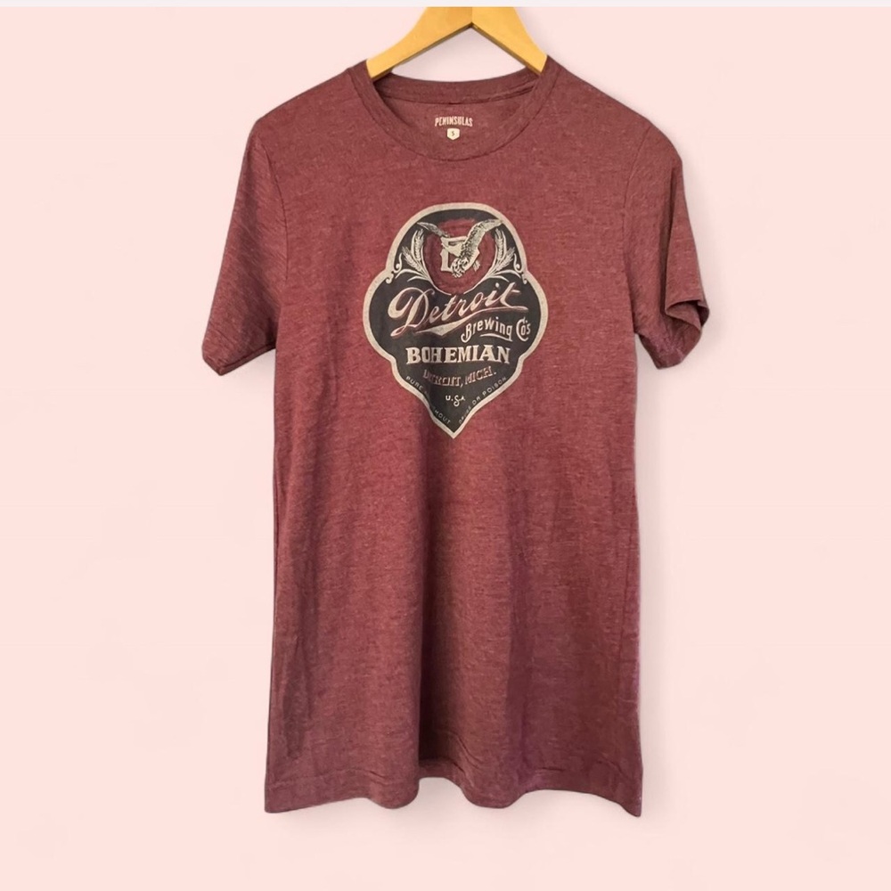 Vintage Detroit Graphic Maroon T-Shirt